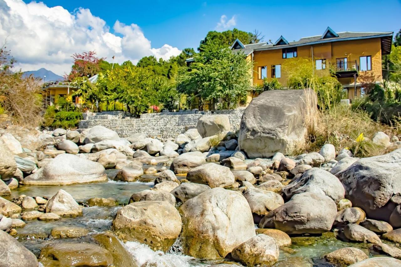 Prakriti Aalay - Riverside Mountain View Boutique Eco Resort Дармсала Екстер'єр фото