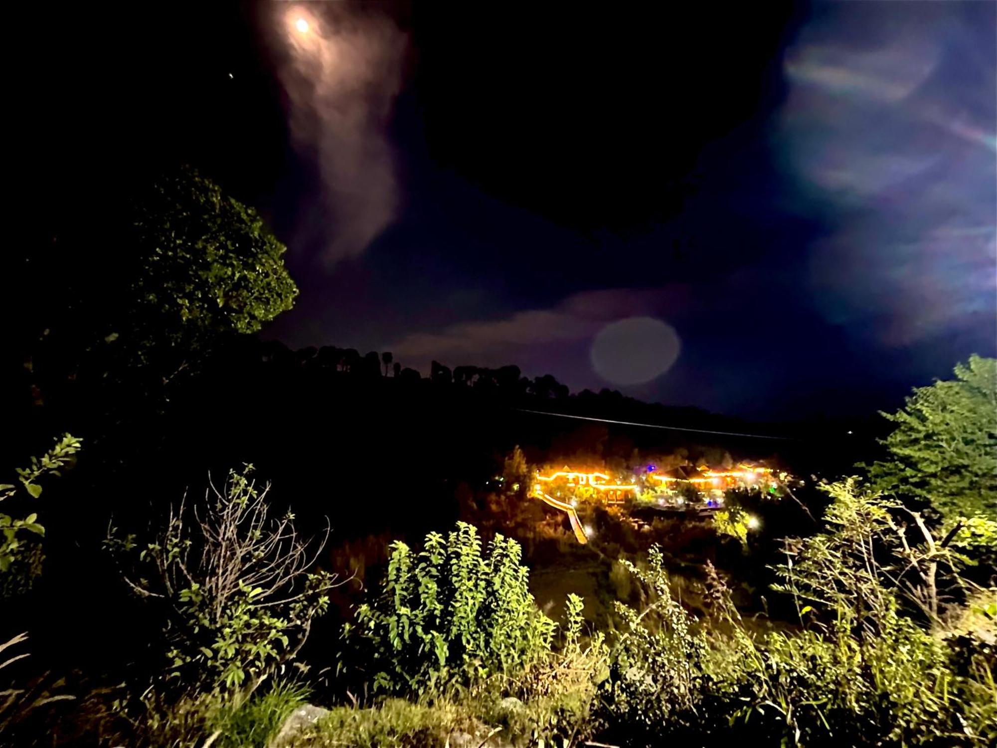 Prakriti Aalay - Riverside Mountain View Boutique Eco Resort Дармсала Екстер'єр фото